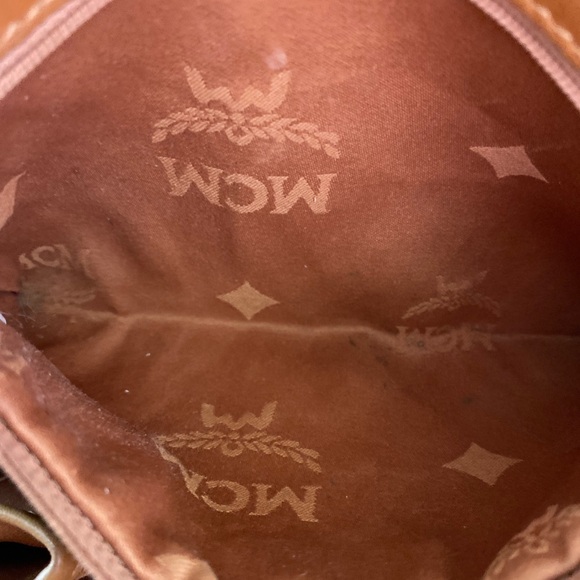 AUTHENTIC MCM - Picture 15 of 16